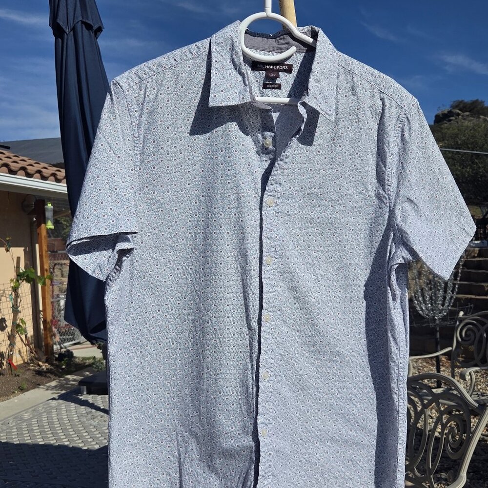 Michael Kors L Men's Blue and White Short Sleeves Button Down Classic Fit Shirt